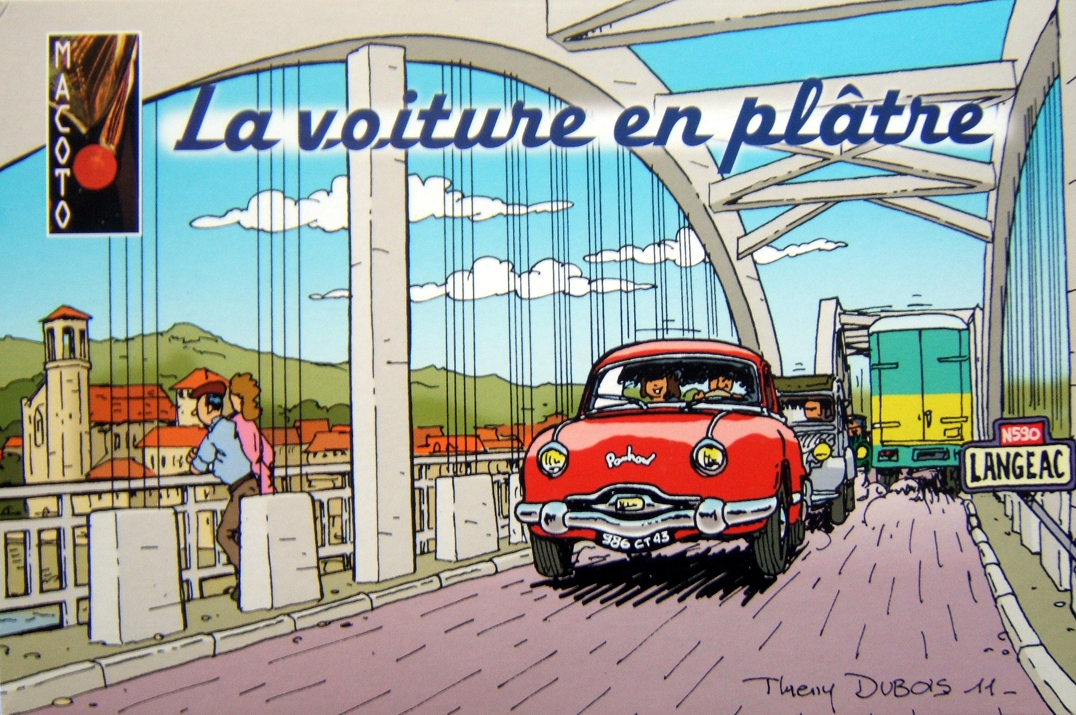 Boite voiture en plâtre R4 en plâtre Macoto - Boîte signée Thierry Dubois